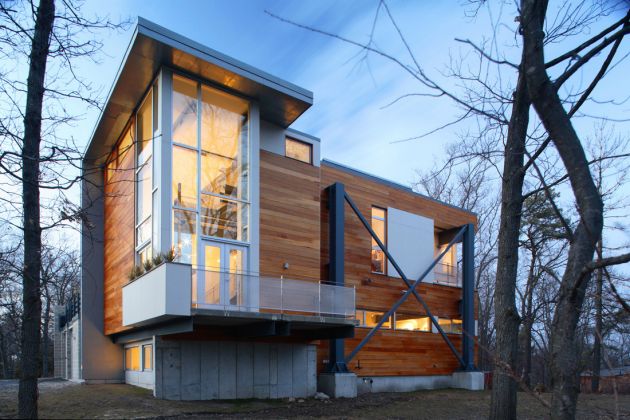 <strong>Big Dig House<span><b>Architecture</span></strong><i>→</i>